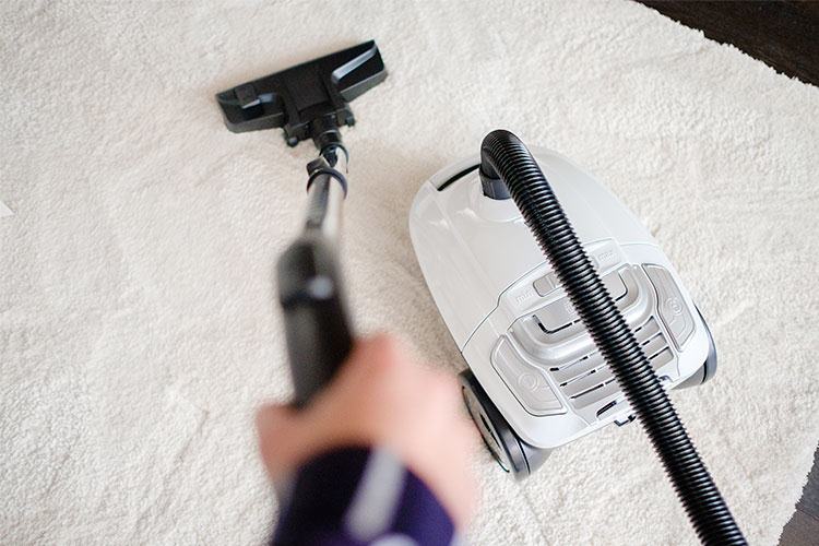 Vysávač TEESA ECO WHITE 700