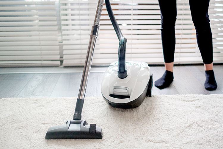 Vysávač TEESA ECO WHITE 700