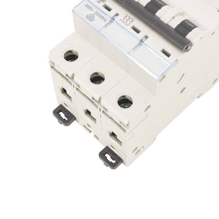 Istič 3P B50A 6kA Schelinger