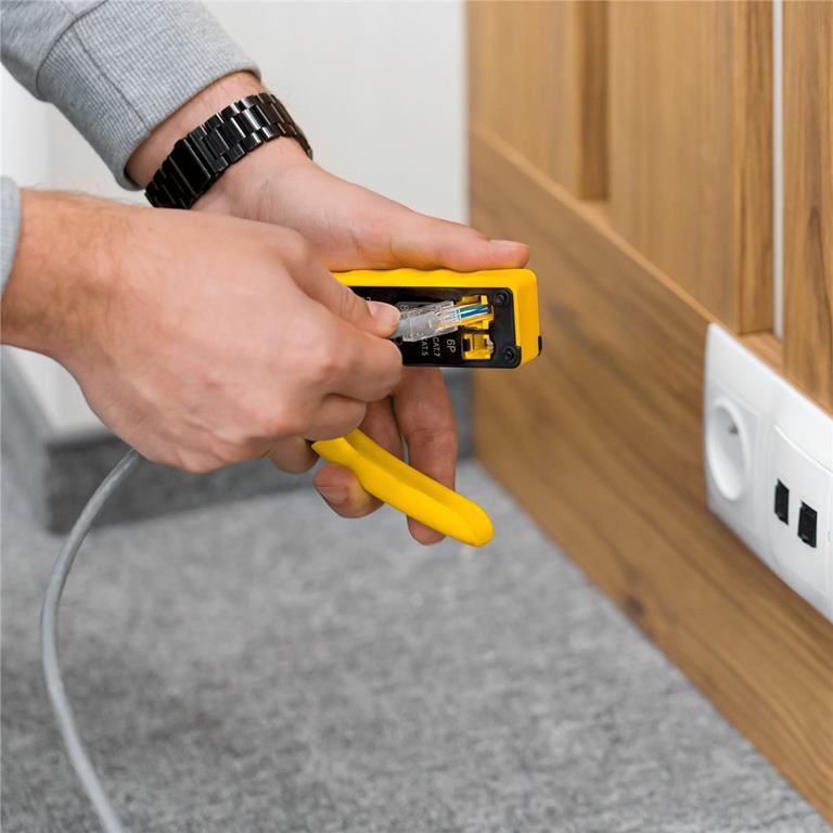 Kliešte na priechodzie konektory RJ45/RJ12 Rebel