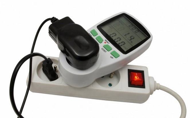 Merací prístroj spotreby elektrickej energie GB202